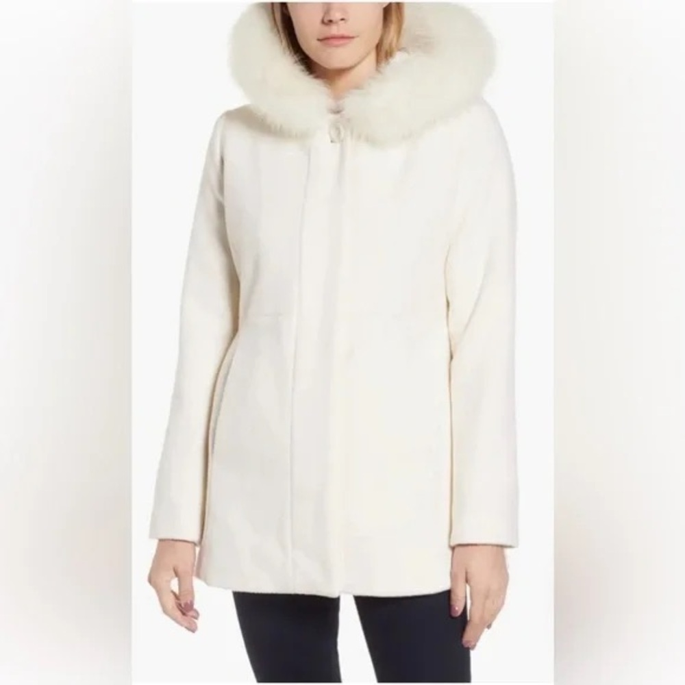 SACHI Women's Cream Jacket with Faux Fur Hood